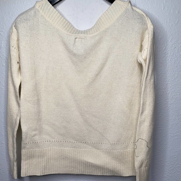 American Eagle Knit Beige Tan Off the Shoulder Sweater with Detail Large Cowgirl - Picture 3 of 4